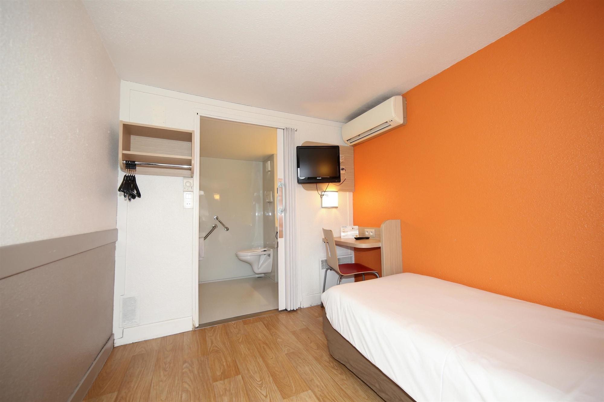 Premiere Classe Toulouse Ouest -Blagnac Aeroport Εξωτερικό φωτογραφία